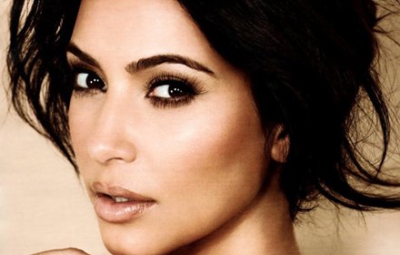 Kim Kardashian New Tab page插件截图