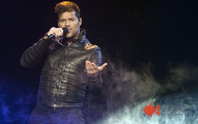 Ricky Martin Tab